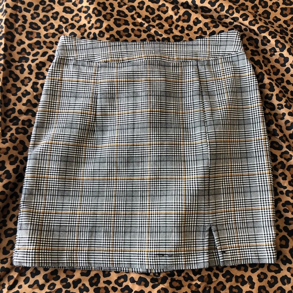 Mini skirt✨ - Picture 5 of 5
